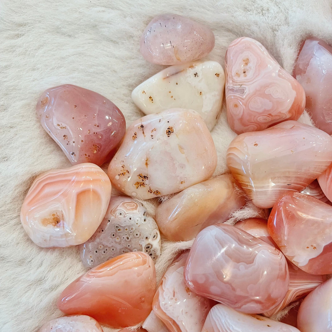 Apricot Agate Tumble