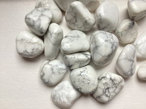 Howlite Tumble