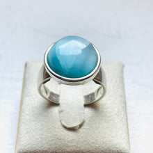 Load image into Gallery viewer, Larimar Medium Round Ring - US 9
