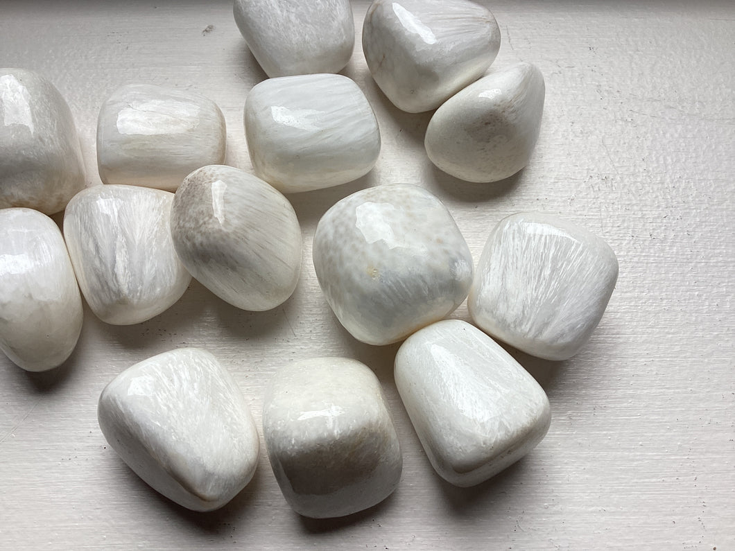 Scolecite Tumble