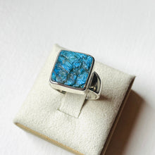 Load image into Gallery viewer, Labradorite Rough Square Ring #2 - US 5.5
