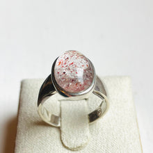 Load image into Gallery viewer, Strawberry Hematoid Medium Oval Ring - US 7
