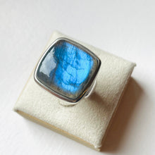 Load image into Gallery viewer, Labradorite Polished Square Ring #2 - US 6.5
