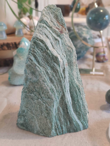 Raw Fuschite