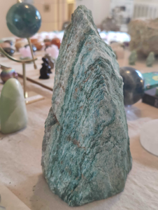 Raw Fuschite