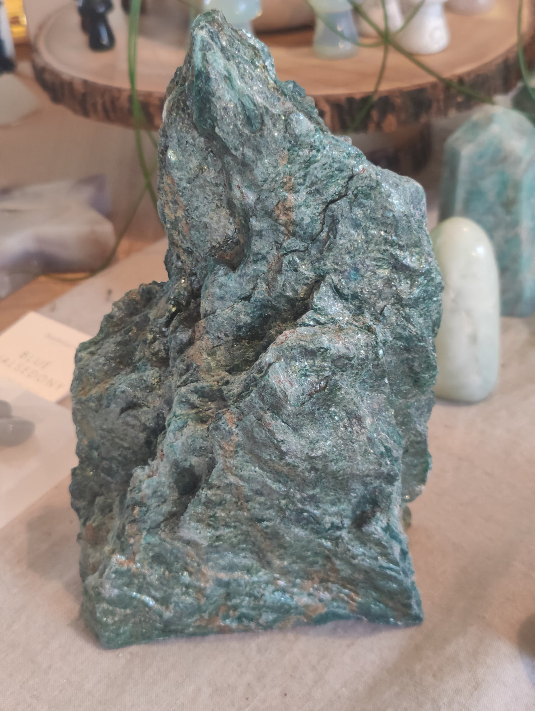 Raw Fuschite