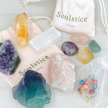 Load image into Gallery viewer, Soulstice Crystal Party Box
