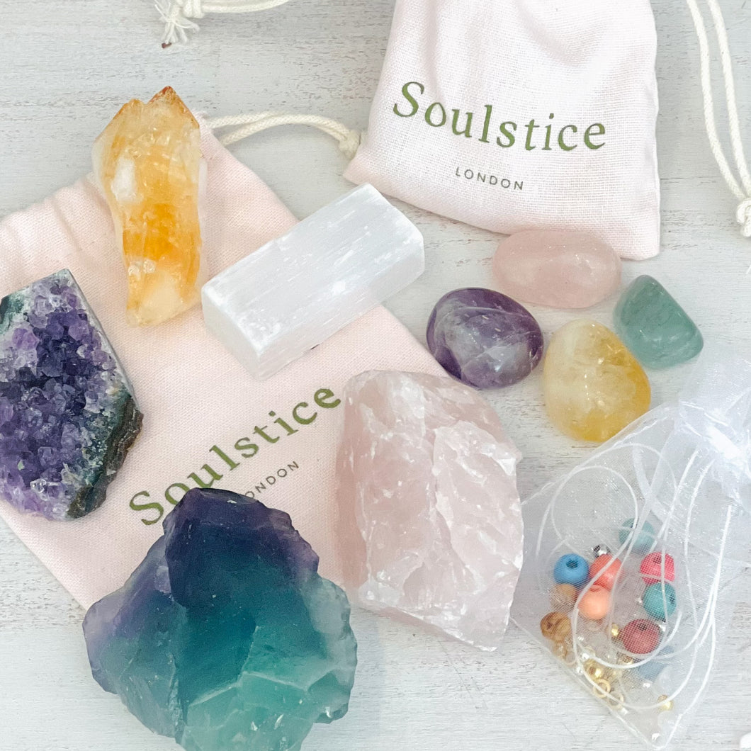 Soulstice Crystal Party Box