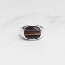 Load image into Gallery viewer, Tigers Eye Signet Ring
